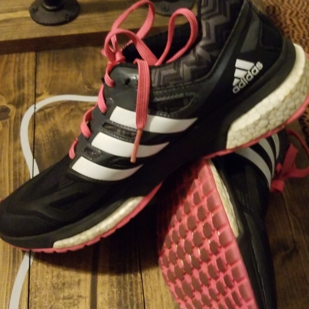 Adidas - Picture 4 of 4